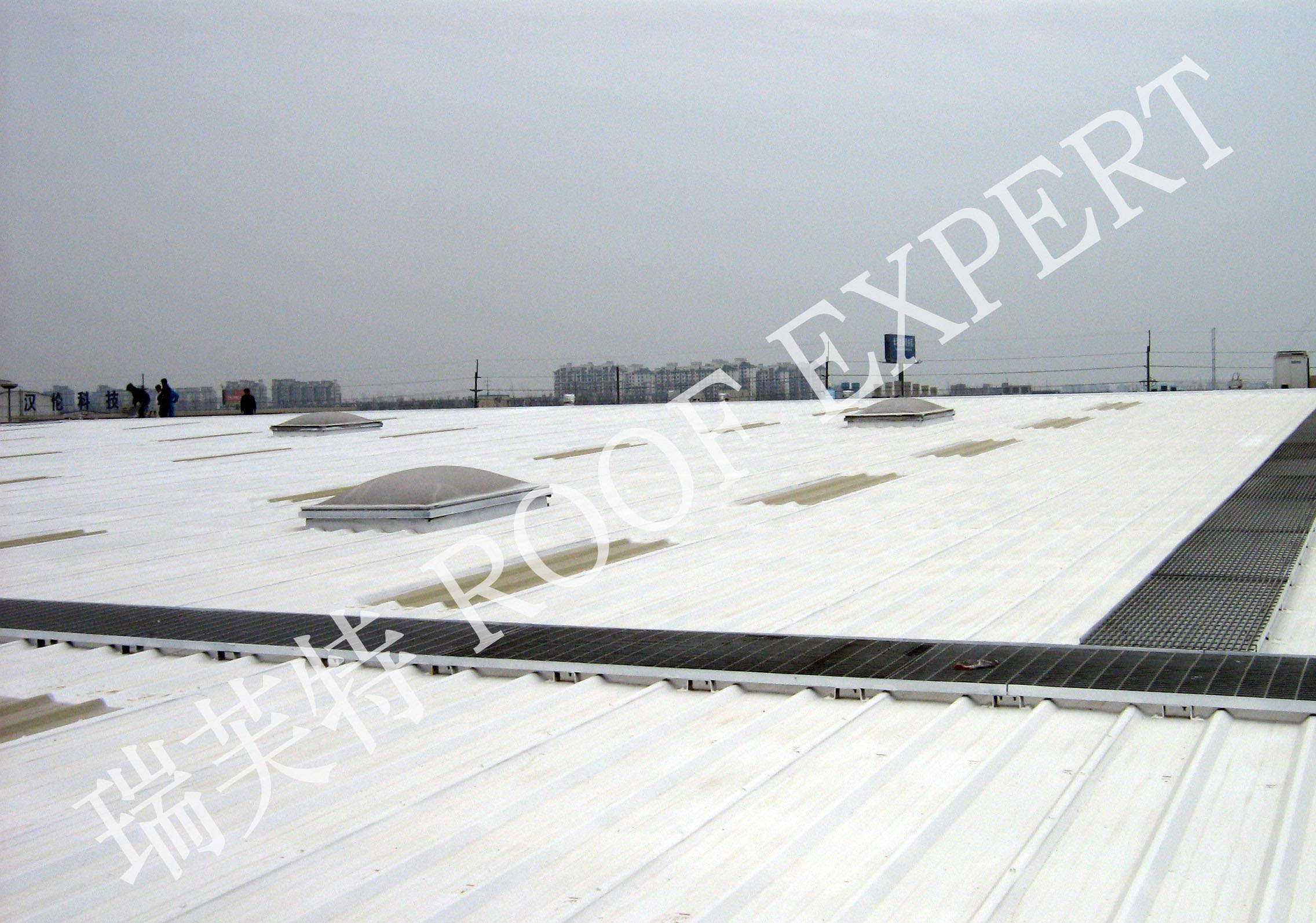 钢结构屋顶檐沟防水处理